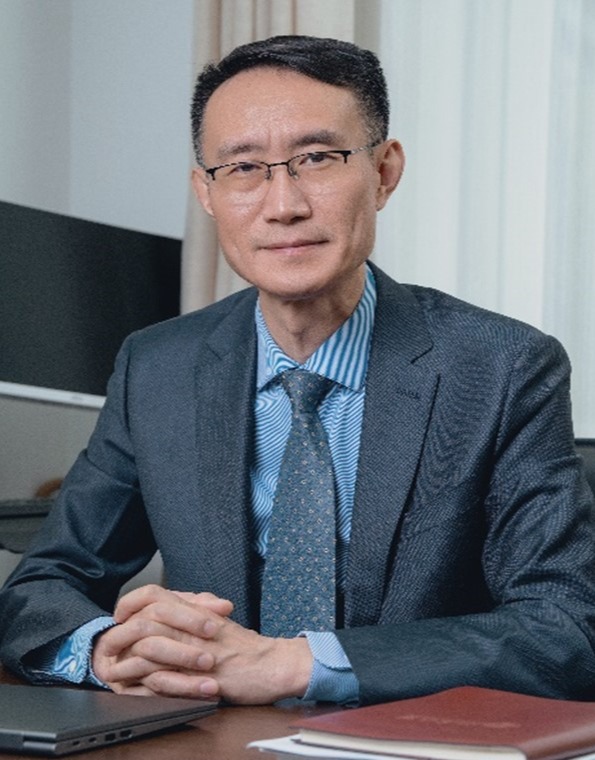 許銘